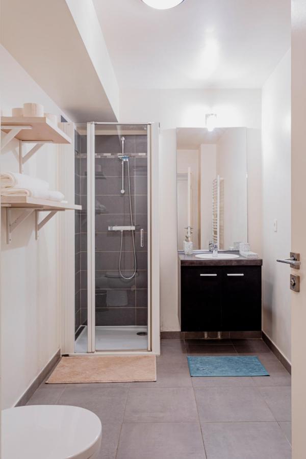 Studio Doux Et Cosy Paris Apartment ฌ็องตีญี ภายนอก รูปภาพ
